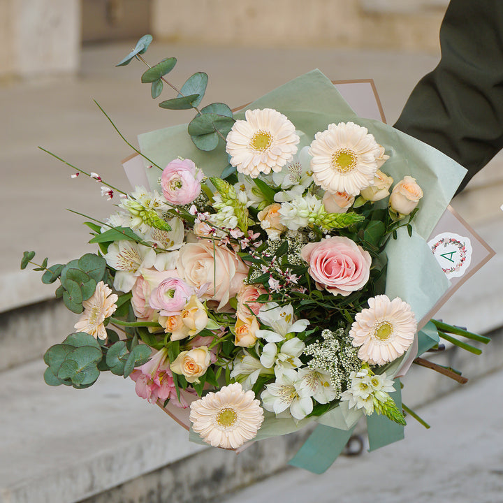 Buchet cu Dianthus barbatus si gerbera